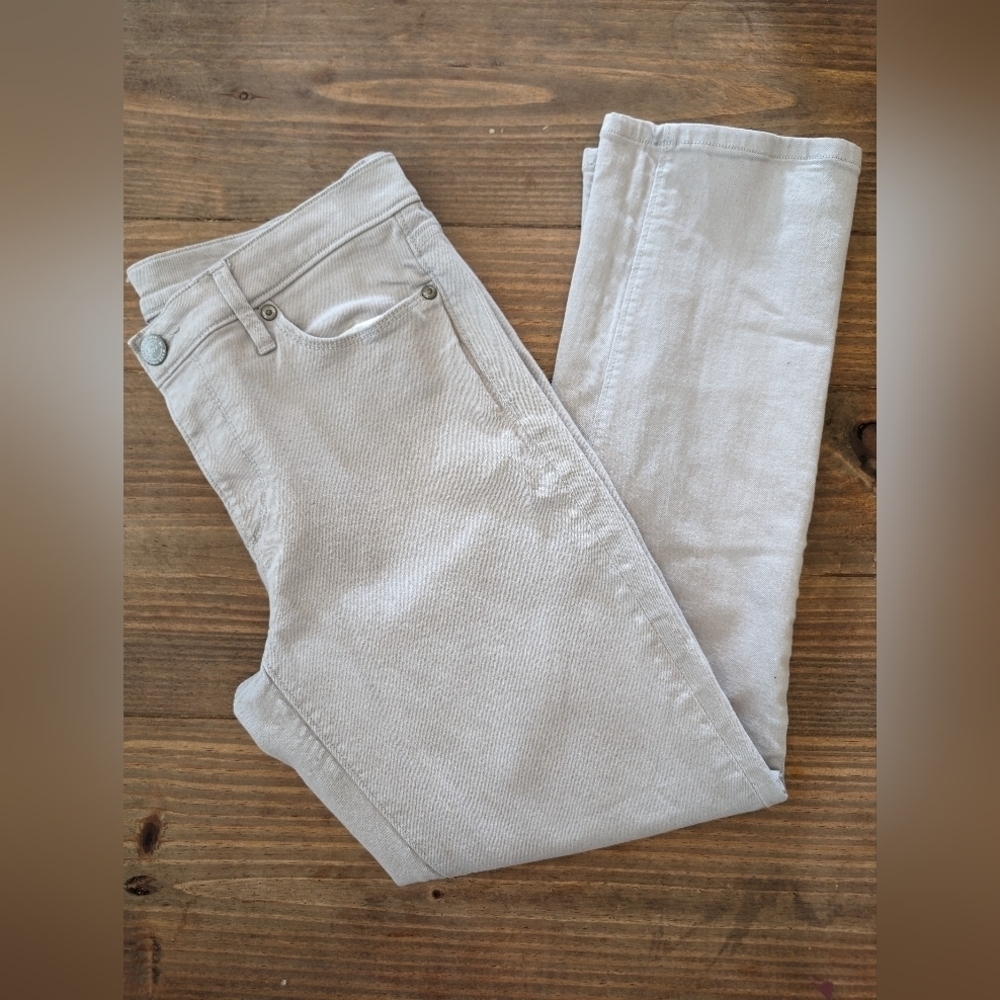 LOFT Modern Cuffed Cropped Jeans
